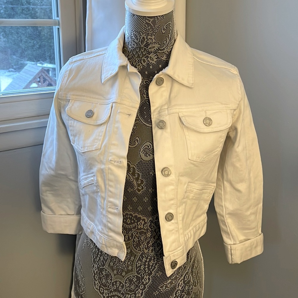 Gap white denim jacket
